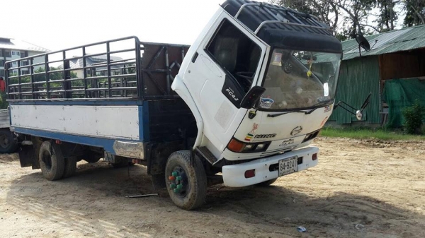 ขาย6ล้อ ฮีโนFC120 WO4D ปี47 สภาพพร้อมใช้งาน เอกสารเล่มทะเบียนพร้อมโอน พร้อมคอกเสริมข้าง แชชซีสวย จัดไฟแนนซ์ ใน1วัน ขาย6ล้อ ฮีโนFC120 WO4D ปี47 สภาพพร้อมใช้งาน เอกสารเล่มทะเบียนพร้อมโอน พร้อมคอกเสริมข้าง แชชซีสวย จัดไฟแนนซ์ ใน1วัน