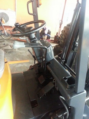 ขาย ฟอล์คลิฟต์ 1 ตัน  TCM FD10Z18 รถนอกเก่าญี่ปุ่น