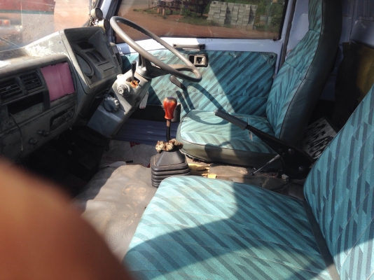 ขายหกล้อ KM 777 เครื่อง WO 4 D 117 แรง