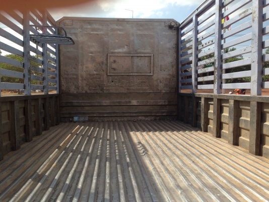 ขายหกล้อ KM 777 เครื่อง WO 4 D 117 แรง