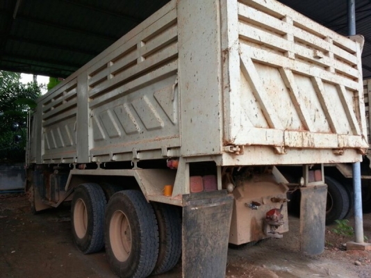 รถฮีโน่ 10 ล้อดั้ม 380 แรงม้า. ปี 53  สนใจติดต่อ 081 - 6079515