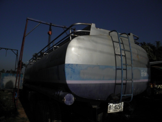 ขายถังน้ำมัน16000ลิตร สภาพพร้อมใช้ราคา65000บาทสนใจติดต่อได้ที่เบอร์084-7823249 ขายถังน้ำมัน16000ลิตร สภาพพร้อมใช้ราคา65000บาทสนใจติดต่อได้ที่เบอร์084-7823249