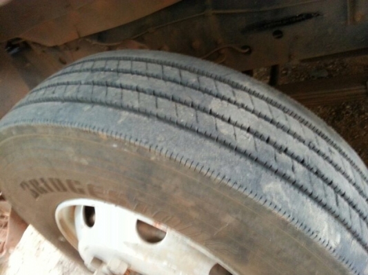 รถฮีโน่ 10 ล้อดั้ม 380 แรงม้า. ปี 53   สนใจติดต่อ 081 - 6079515