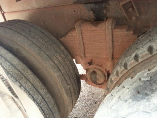 รถฮีโน่ 10 ล้อดั้ม 380 แรงม้า. ปี 53   สนใจติดต่อ 081 - 6079515