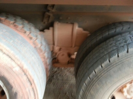 รถฮีโน่ 10 ล้อดั้ม 380 แรงม้า. ปี 53   สนใจติดต่อ 081 - 6079515