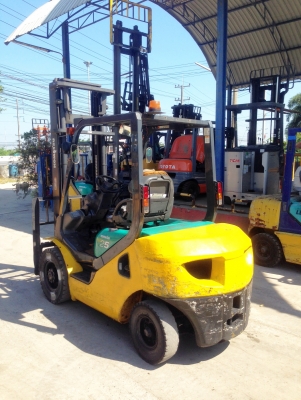 -:-*&bull;*ข า ย ร ถ ย ก เ ก่ า น อ ก*&bull;*-:-KOMATSU FD25-16 เครื่องดีเซล เกียร์ออโต้ เสาสูง4เมตร สนใจติดต่อ083-062-0223ปอนด์