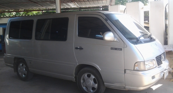 ขายรถตู้ benz รุ่น mb 100 ขายรถตู้ benz รุ่น mb 100