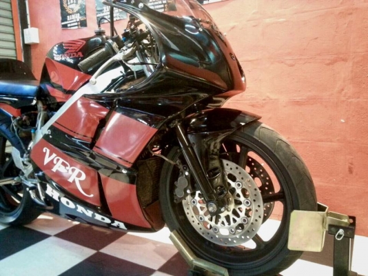 T&amp;T BIKE RAMA2 ขายถูกเพียง 67500 ฿HONDA VFR 400 NC30 ปี97 ทะเบียนแท้