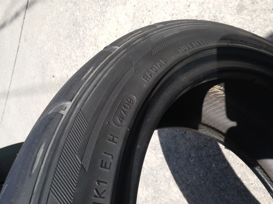 ขายยาง ซอฟ 205/45/16 ปี 09 1ชุด