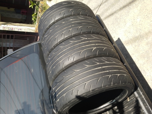 ขายยาง ซอฟ 205/45/16 ปี 09 1ชุด