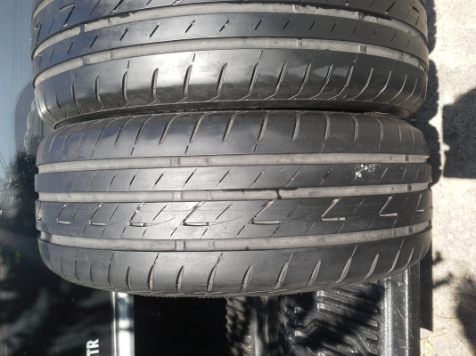 ขายยาง BRIDGESTONE 205/55/16 กลางปี13ใช้ไม่เกิน10000โล