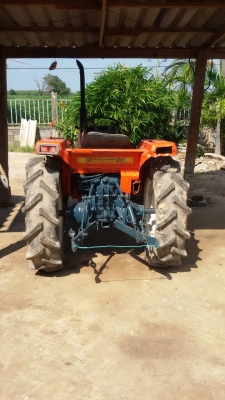 ขายครับ KUBOTA L1-24 เครื่องดี เกียร์ดี ครับ สภาพพร้อมใช้งาน มีผาน5ให้อีก 1พวง ครับ