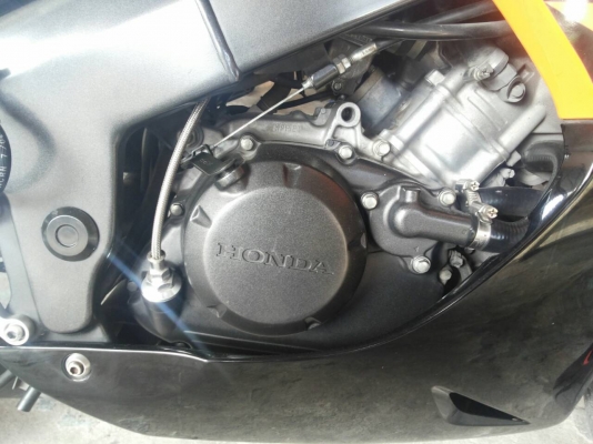 ขายด่วน CBR 150 R ราคา 28000 บาท โทร 084-6937668 ทรัพย์ ขายด่วน CBR 150 R ราคา 28000 บาท โทร 084-6937668 ทรัพย์