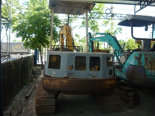 รถขุด Komatsu PC40-6 รถเก่านอก นำเข้าจากญี่ปุ่น พร้อมใช้งาน 091 695-6445