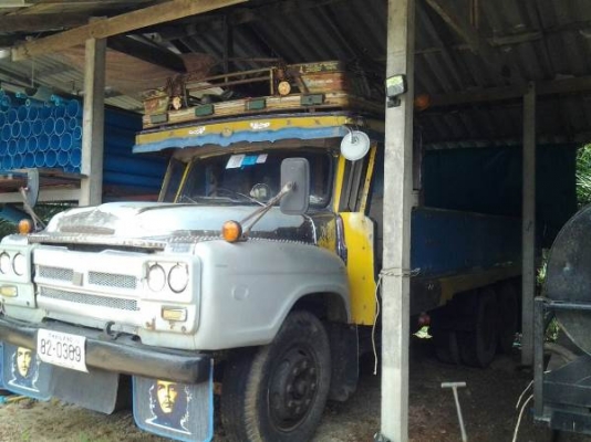 รถบรรทุก 10 ล้อหัวยาว ISUZU ปีจดทะเบียน 2521