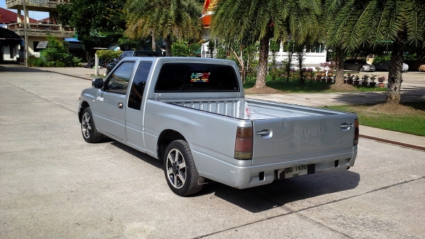 ISUZU SPACE CAB 2.5 SLX ปี96 ISUZU SPACE CAB 2.5 SLX ปี96