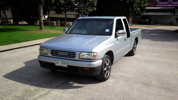 ISUZU SPACE CAB 2.5 SLX ปี96