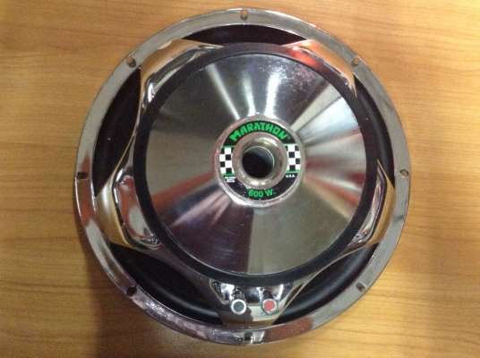 ขายลำโพงซับ 12" M! Marathon รุ่น 600 W ขายลำโพงซับ 12" M! Marathon รุ่น 600 W