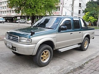 MAZDA FIGHTER DOUBLE CAB 2.9 MT 4WD ปี 2002  จัดไฟแนนซ์ได้ ไม่ต้องมีคนค้ำ T.086-527-9533
