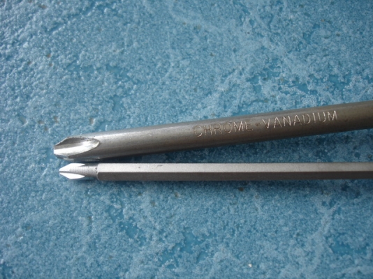 ไขควงแฉก USA // Japan  1 คู่เก่าเก็บ