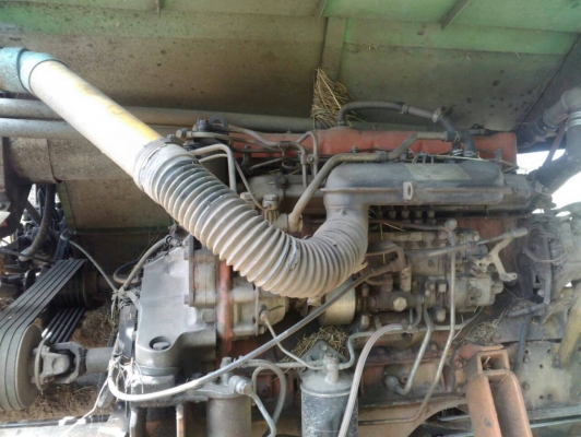 ขายรถเกี่ยวไทเส็งยนต์การเกษตร