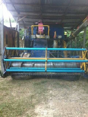 ขายรถเกี่ยวข้าวเกษตรพัฒนา