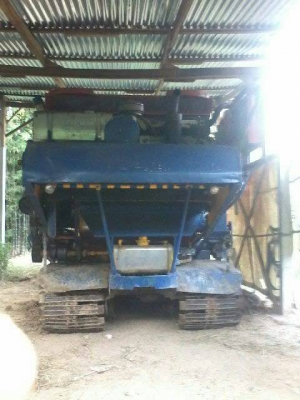 ขายรถเกี่ยวข้าวเกษตรพัฒนา