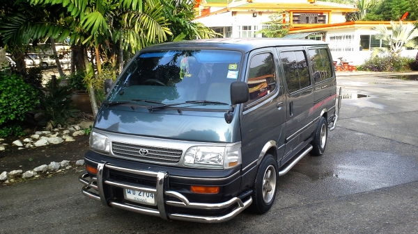 TOYOTA HIACE 2.5วางเครื่อง1JZ + LPG  พ.พาวเวอร์