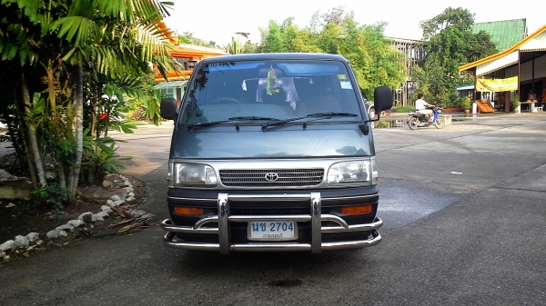 TOYOTA HIACE 2.5วางเครื่อง1JZ + LPG  พ.พาวเวอร์