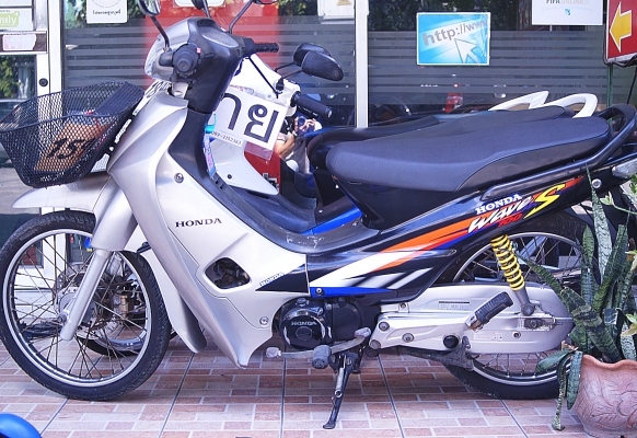 เครื่องเดิม ไม่ดังไม่หอน ขับนิ่ง ไมส้่น มีลอยบ้างเล็กน้อย ตามประสารถมือสอง เล็กรามอินทรา ขายมอไซค์มือสอง 0892152363