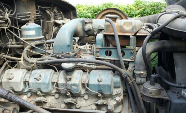 ขายหัวลากนิสสัน UD สภาพพร้อมใช้ ขายหัวลากนิสสัน UD สภาพพร้อมใช้