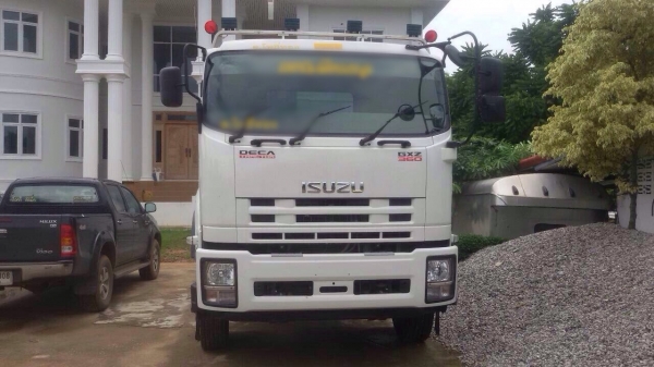 ขายดาว์นสิบล้อหัวลาก ISUZU เครื่อ360 แรง ปี 56 ส่งต่อ 48 งวด ๆ ละ 51,000 บาท