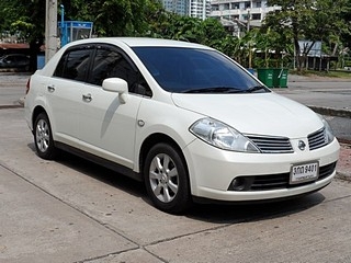 NISSAN TIIDA LATIO G 1.6 AUTO ปี 2008 รถสวยผู้หญิงใช้ วิ่งน้อย  ขายถูก T.086-527-9533