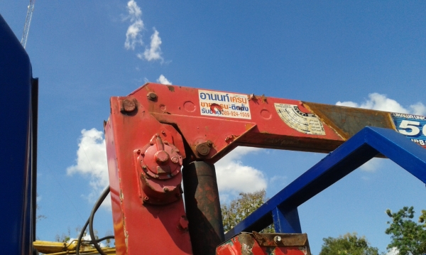 ขายรถบรรทุกติดเครน