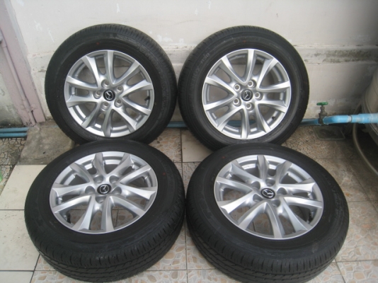 ขายล้อแม็กป้ายแดง Mazda3 16" พร้อมยางปี14 สนใจติดต่อเล็กคลองสามครับ 081-3747940
