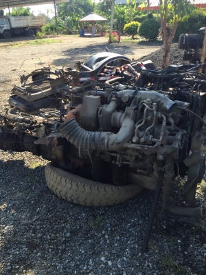 ขายอะไหล่ หัวลาก HINO MEGA   320 เครื่อง P11C  ราคาตามแต่ละชิ้นครับ.  เลือกเอาตามชอบ ครับ ราคาคุยกันได้ ถ้าถูกใจ