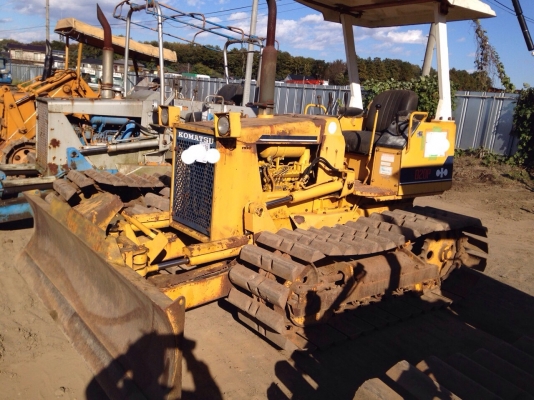 KOMATSU D20P-6