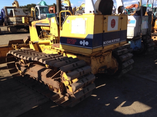 KOMATSU D20P-6