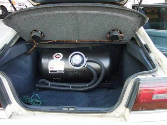 ต้องการ mazda 626 ตัวท๊อป ไฟฟ้าทั้งคัน ราคา 49000 บาท