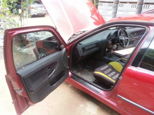 ขาย  BMW318  สภาพเดิมๆโรงงานสวยมากพร้อมใช้เลยไม่เคยติดแก๊ส