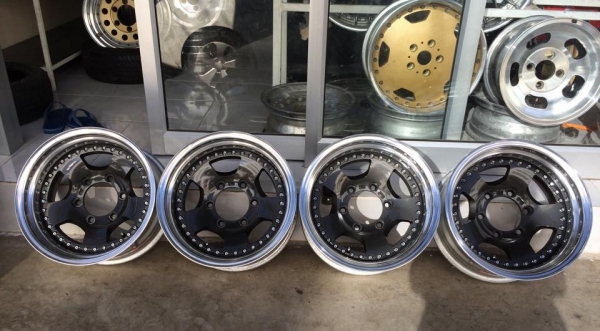 ขายล้อ WORK CRAG 15x7.5 ออฟ-19 6 รูกระบะ ประมูลจากญี่ปุ่น