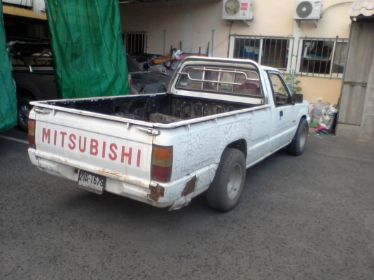 1990 MITSUBISHI,cycron 2.5 โฉม ปี1990