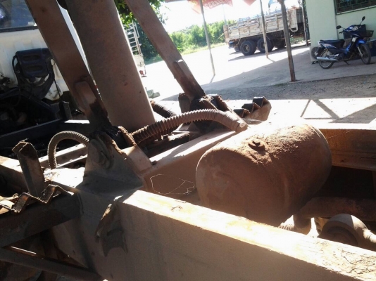 ขาย10ล้อเพลาเดียวHINO F17กระบะดั้มเหล็ก