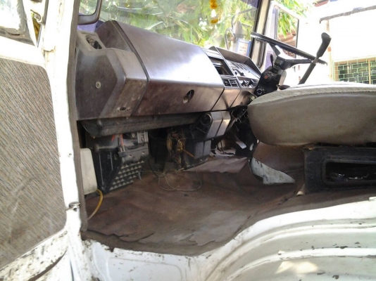 ขาย10ล้อเพลาเดียวHINO F17กระบะดั้มเหล็ก