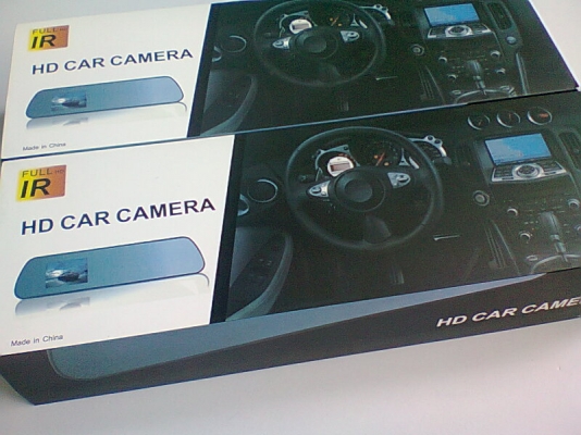 กล้องบันทึกณรถยนต์แบบกระจกแอบถ่าย