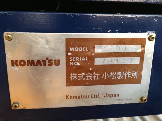 ขาย KOMATSU PC200-5 คอนโทรนสั้น ซีเรียลสูง สภาพสวย พร้อมใช้ครับ (เจ้าของขายเอง) สนใจติดต่อโดยตรง 081-4283210 ขาย KOMATSU PC200-5 คอนโทรนสั้น ซีเรียลสูง สภาพสวย พร้อมใช้ครับ (เจ้าของขายเอง) สนใจติดต่อโดยตรง 081-4283210