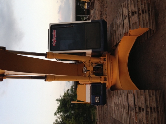 ขาย KOMATSU PC200-5 คอนโทรนสั้น ซีเรียลสูง สภาพสวย พร้อมใช้ครับ (เจ้าของขายเอง) สนใจติดต่อโดยตรง 081-4283210 ขาย KOMATSU PC200-5 คอนโทรนสั้น ซีเรียลสูง สภาพสวย พร้อมใช้ครับ (เจ้าของขายเอง) สนใจติดต่อโดยตรง 081-4283210