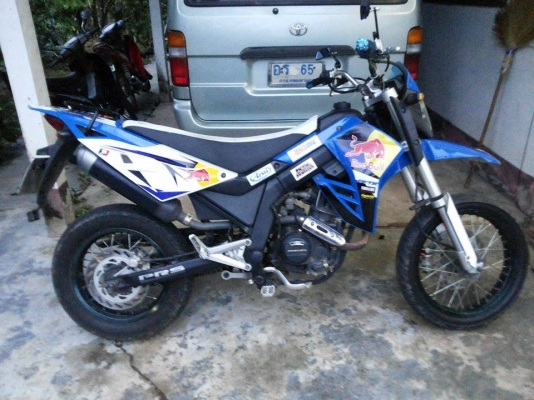 โมตาดลายเรดบูลสวยๆครับ 150 cc. พร้อมทะเบียนแท้ โทร 086-2864414 โมตาดลายเรดบูลสวยๆครับ 150 cc. พร้อมทะเบียนแท้ โทร 086-2864414