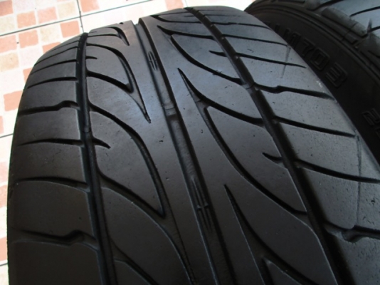 ขายยาง DUNLOP LM703 205-45-17 ปลายปี12 (1คู่)
