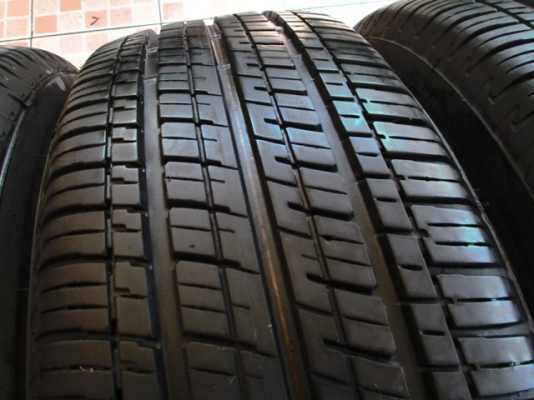 ขายยาง BRIDGESTONE DUELER H/T 225-65-17 ปี13 งามๆ (1ชุด)